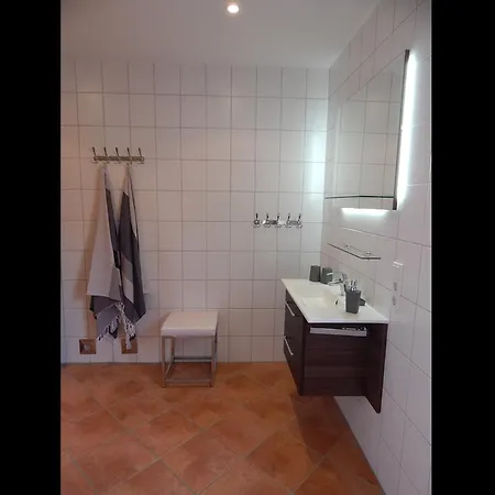 아파트 !neu! Stilvolle Viola *