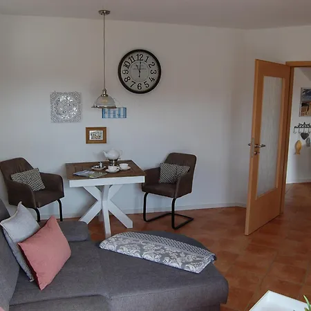 !neu! Stilvolle Viola Pilsum